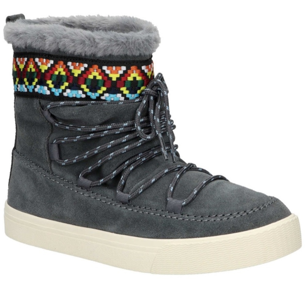 Pre Owned Toms Alpine Booties Size 5